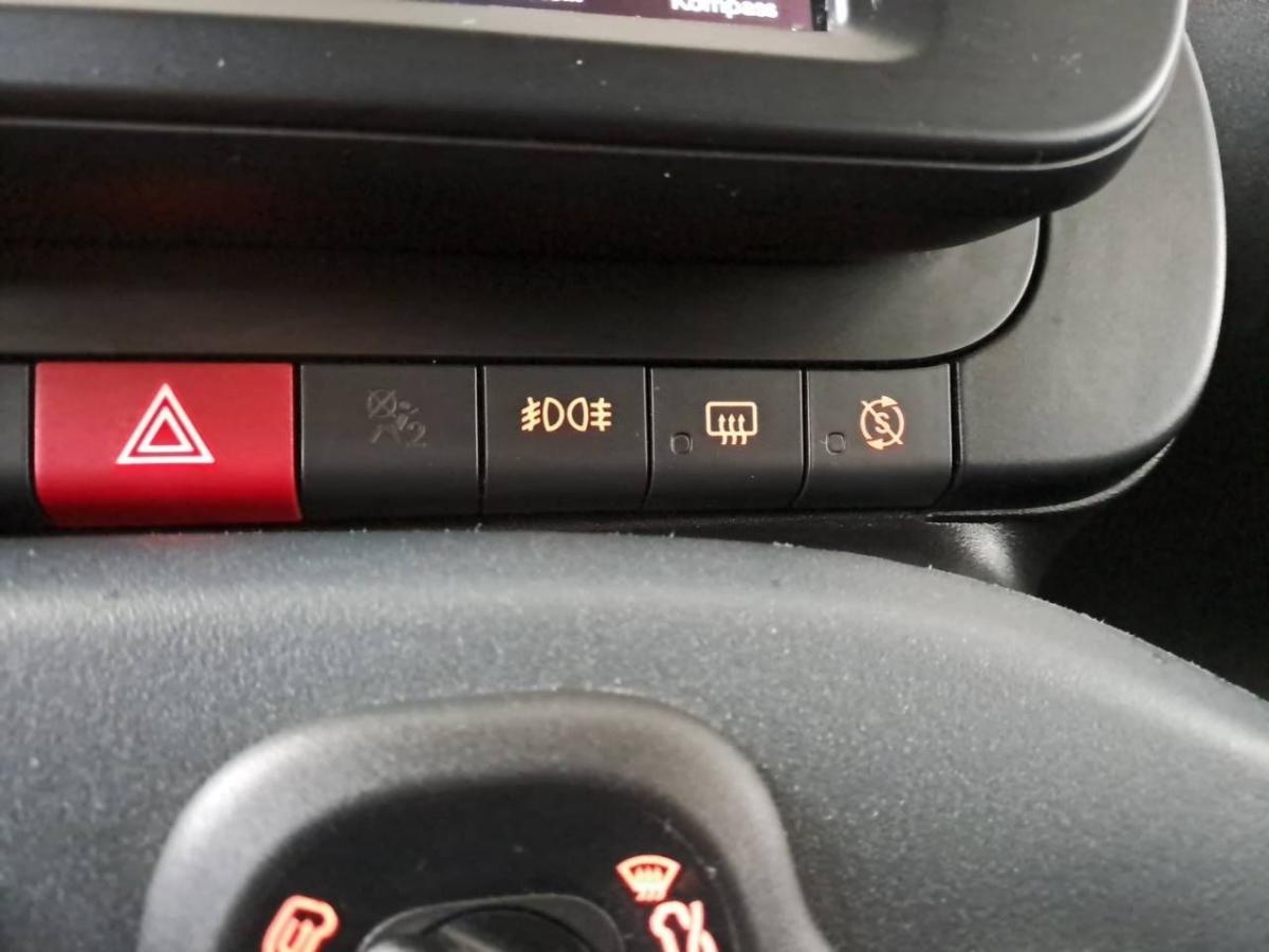 fiat-panda-2024-hibrido-a-gasolina-999cc
