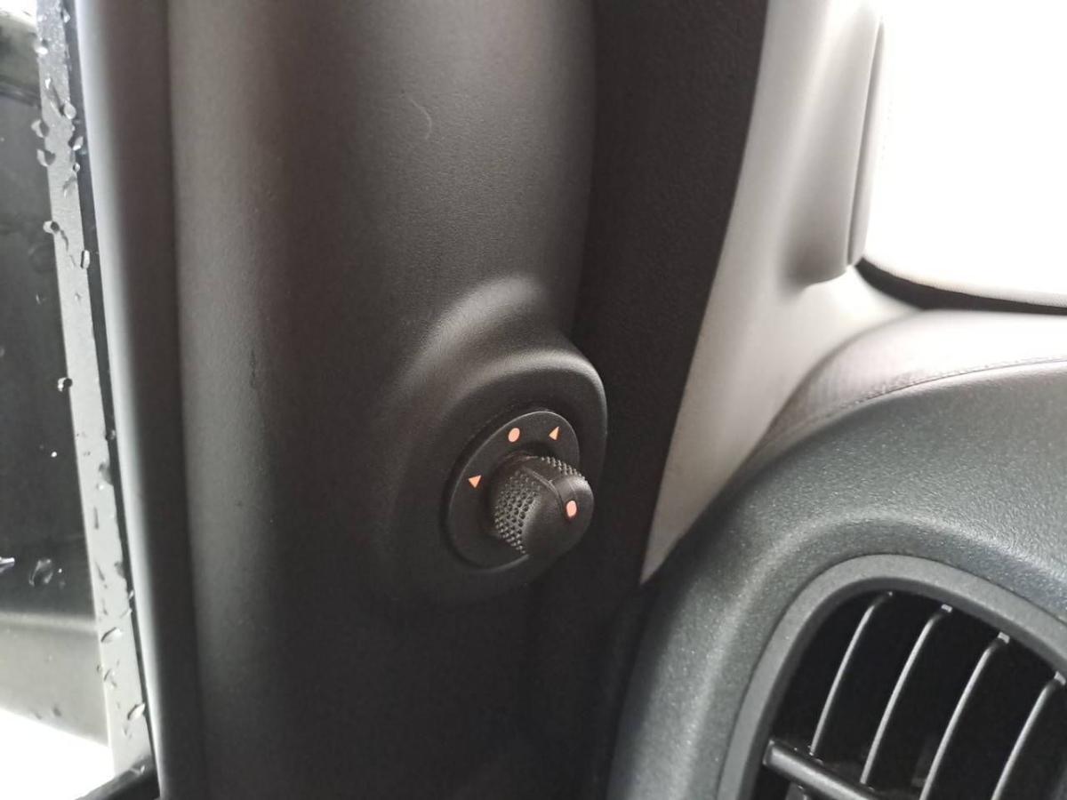 fiat-panda-2024-hibrido-a-gasolina-999cc