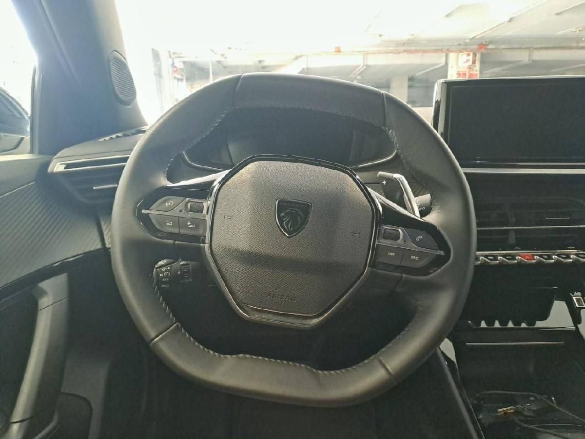 peugeot-2008-2025-hibrido-a-gasolina-1199cc