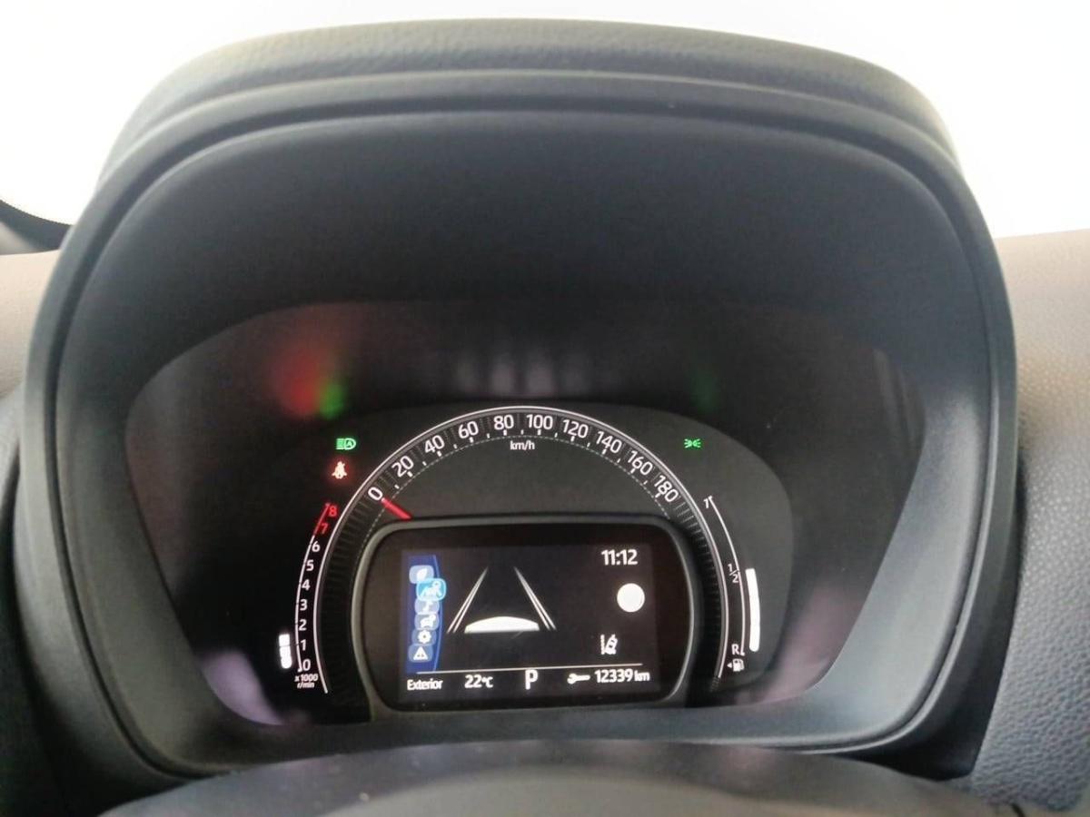 toyota-aygo-2024-gasolina-998cc