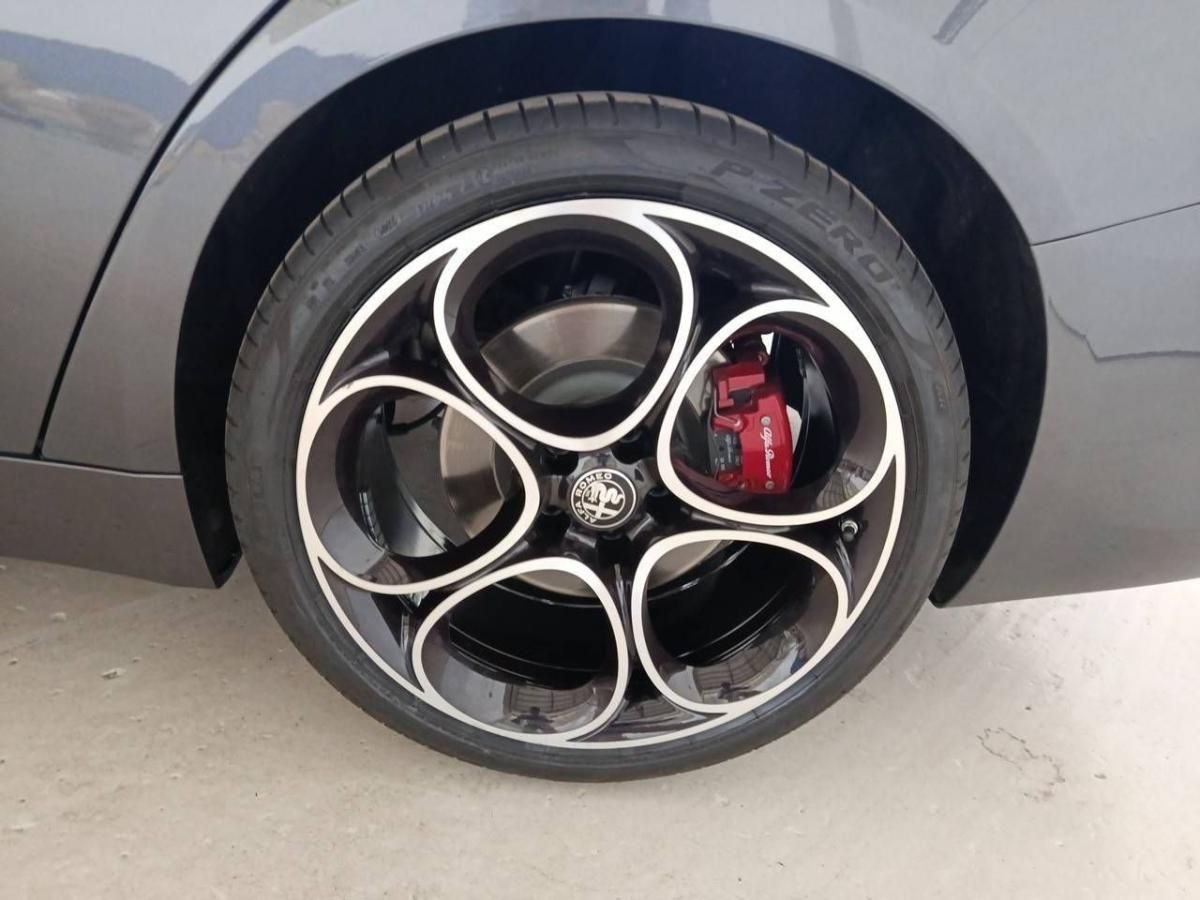 alfa-romeo-giulia-2025-diesel-2143cc