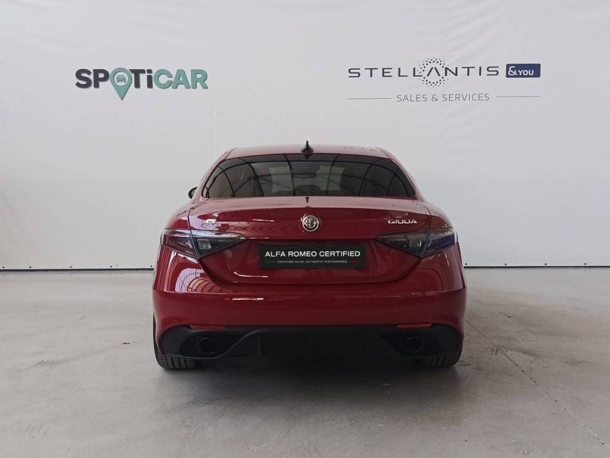 alfa-romeo-giulia-2024-diesel-2143cc