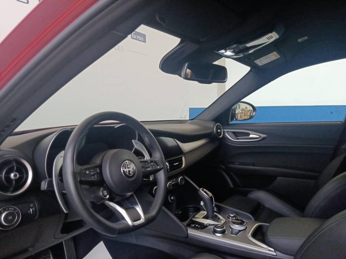 alfa-romeo-giulia-2024-diesel-2143cc