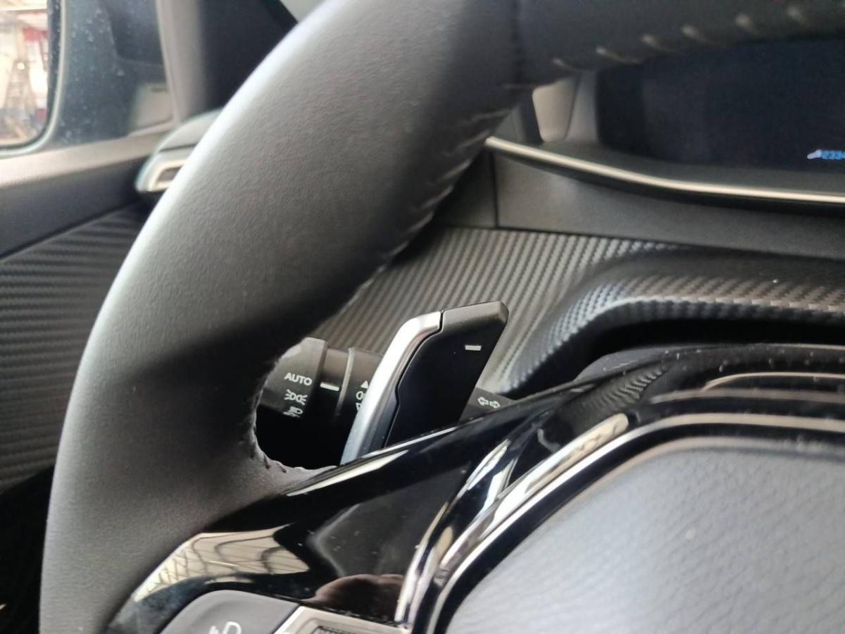peugeot-208-2023-gasolina-1199cc