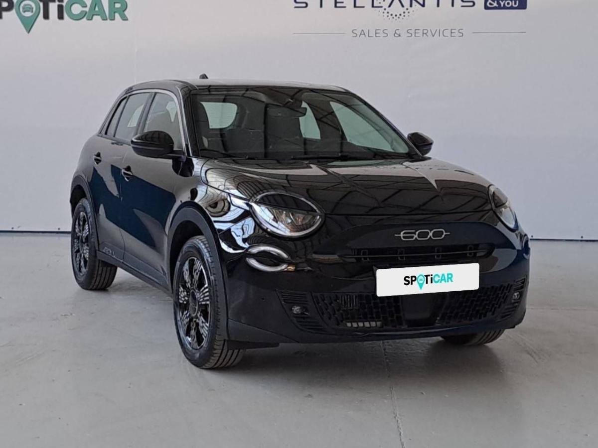 fiat-600-2025-hibrido-a-gasolina-1199cc