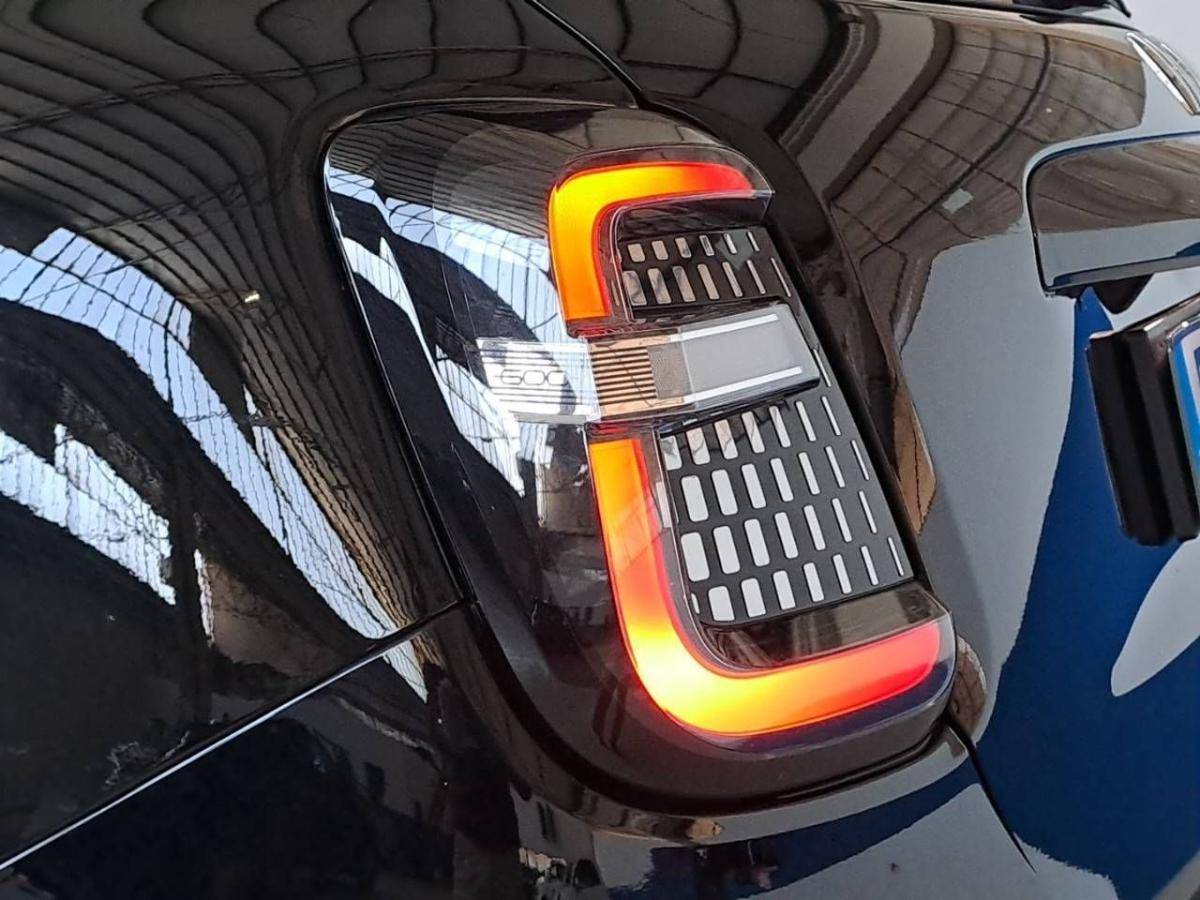 fiat-600-2025-hibrido-a-gasolina-1199cc