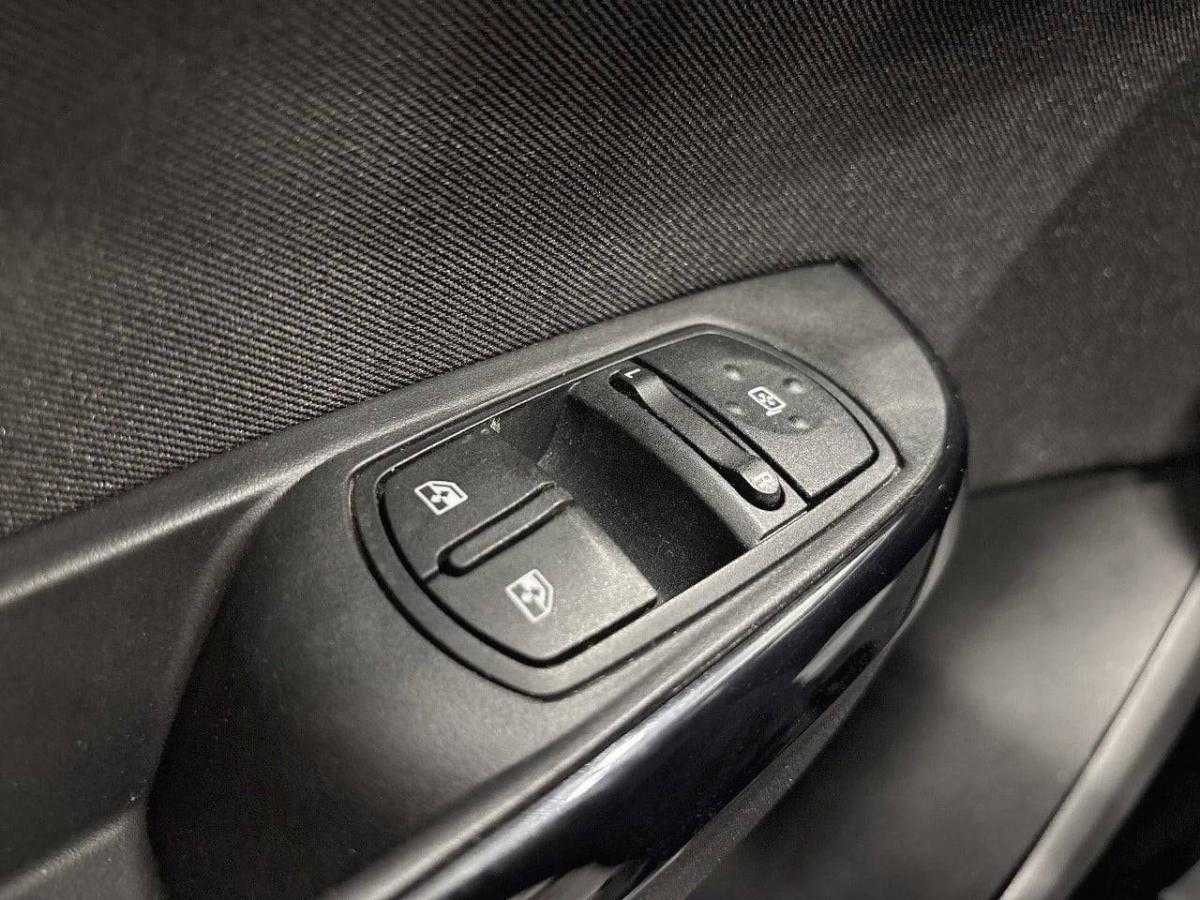 opel-corsa-2019-gasolina-999cc