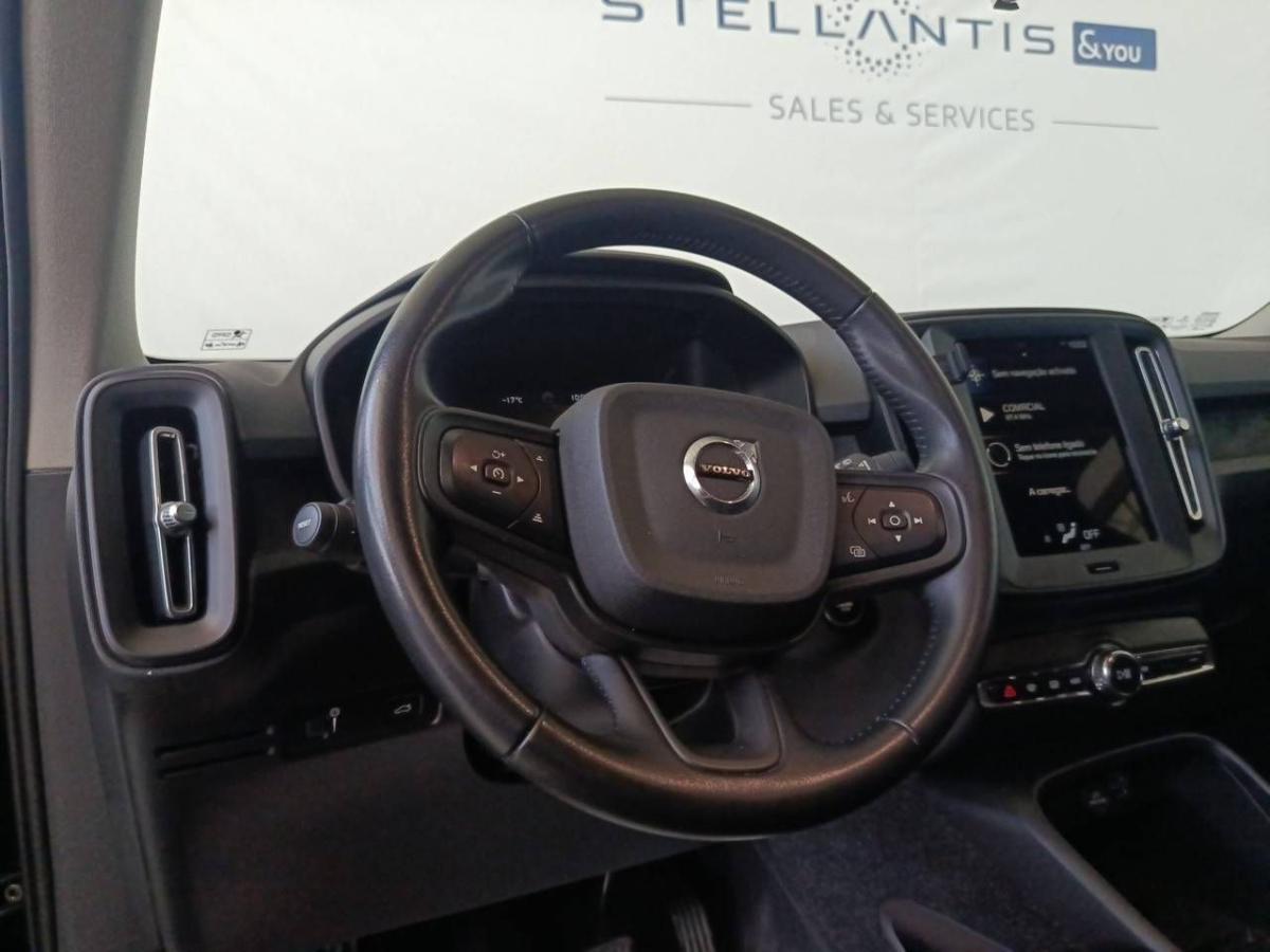 volvo-xc40-2021-gasolina-1477cc