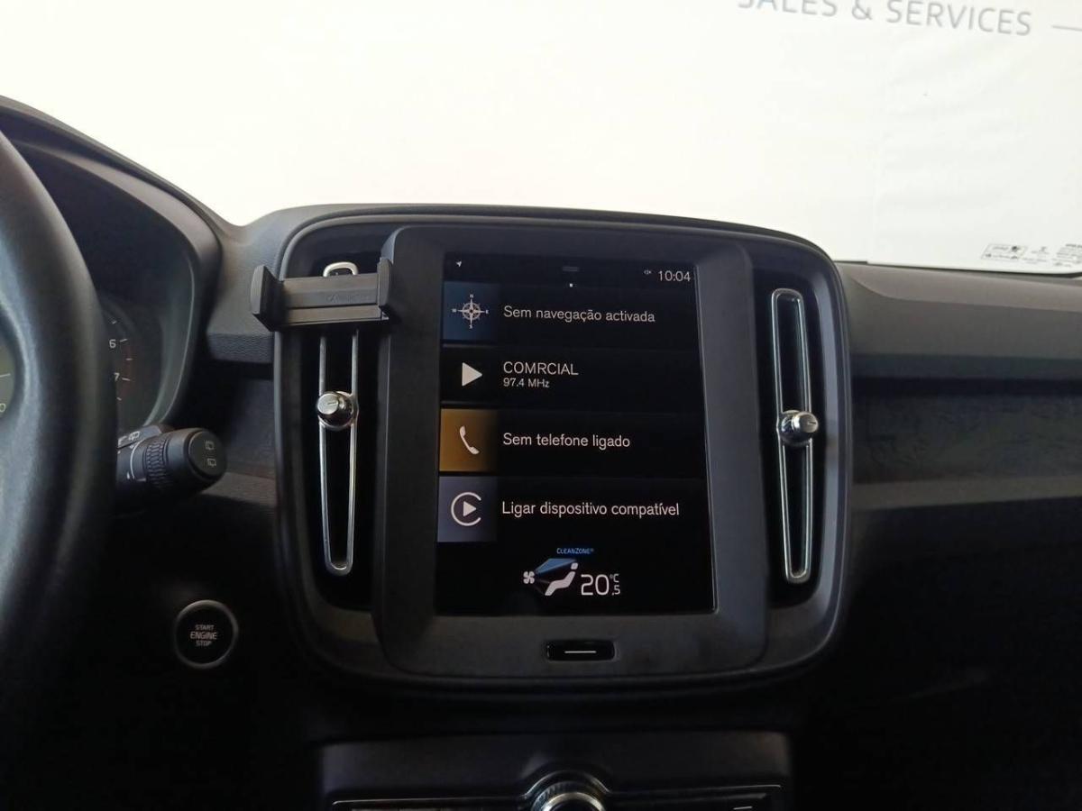 volvo-xc40-2021-gasolina-1477cc