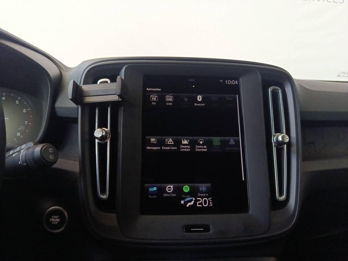 volvo-xc40-2021-gasolina-1477cc