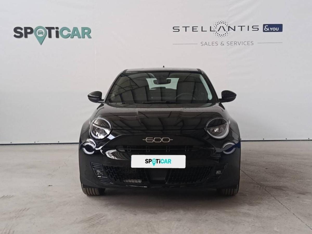 fiat-600-2025-hibrido-a-gasolina-1199cc
