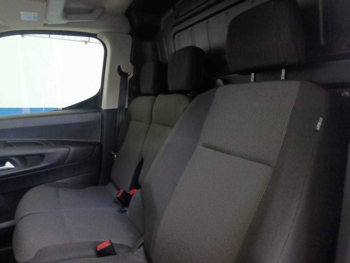 fiat-doblo-2025-diesel-1499cc