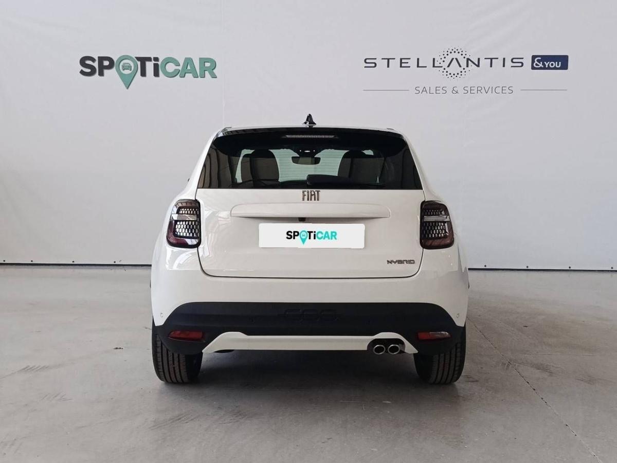 fiat-600-2025-hibrido-a-gasolina-1199cc