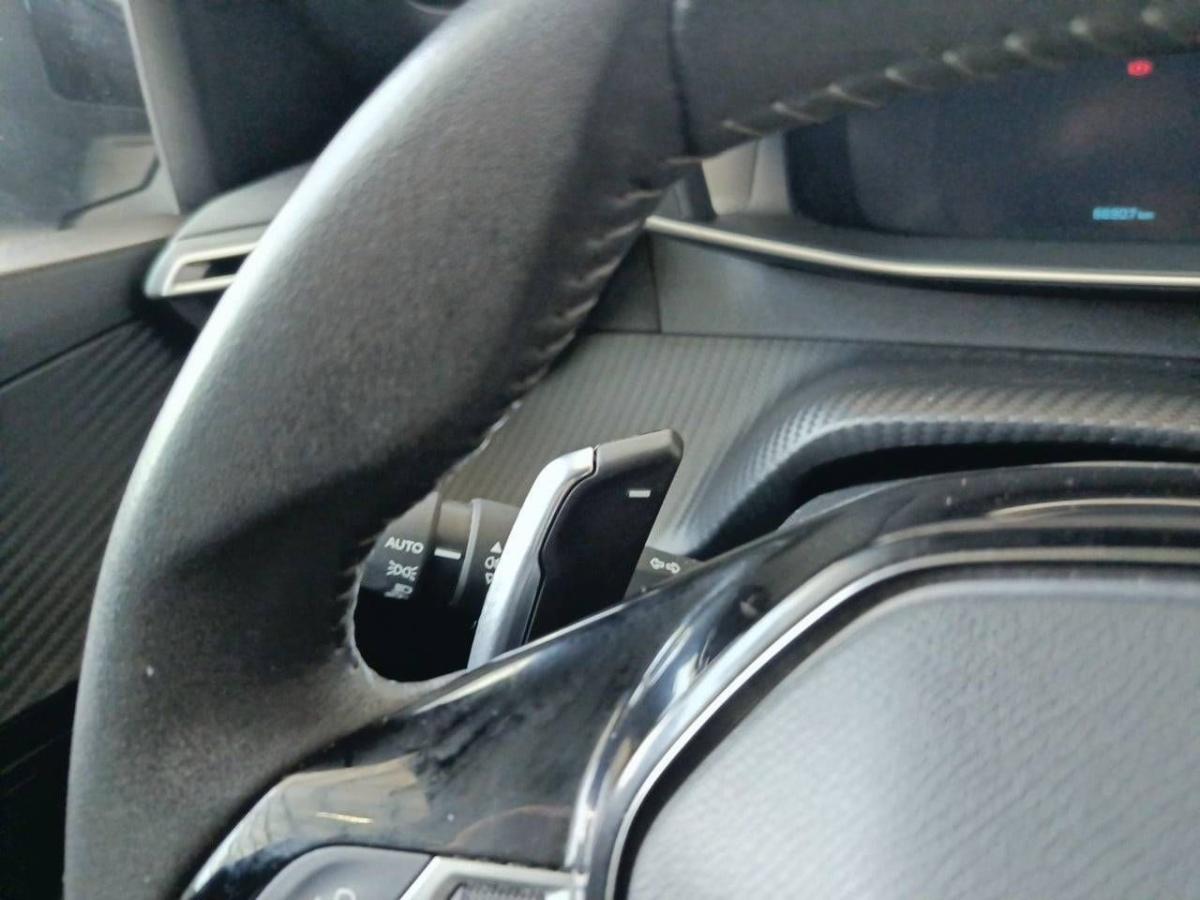 peugeot-2008-2022-diesel-1499cc