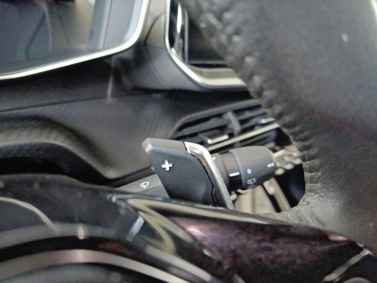 peugeot-2008-2022-diesel-1499cc