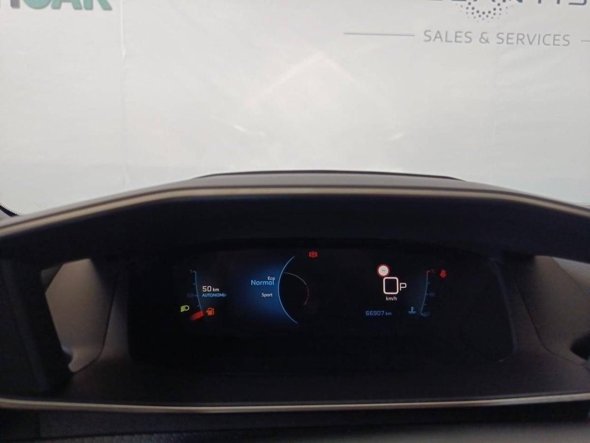peugeot-2008-2022-diesel-1499cc