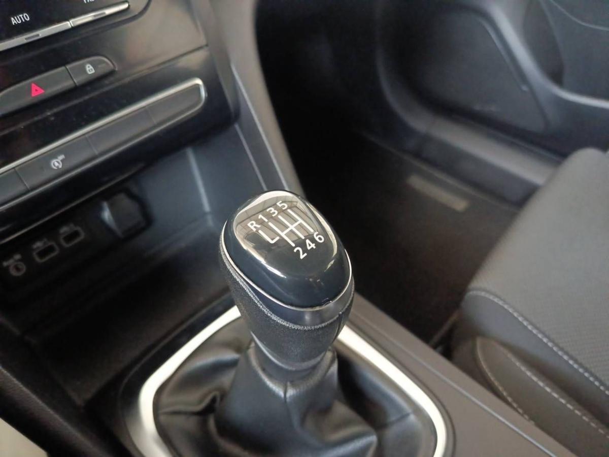 renault-megane-2022-diesel-1461cc