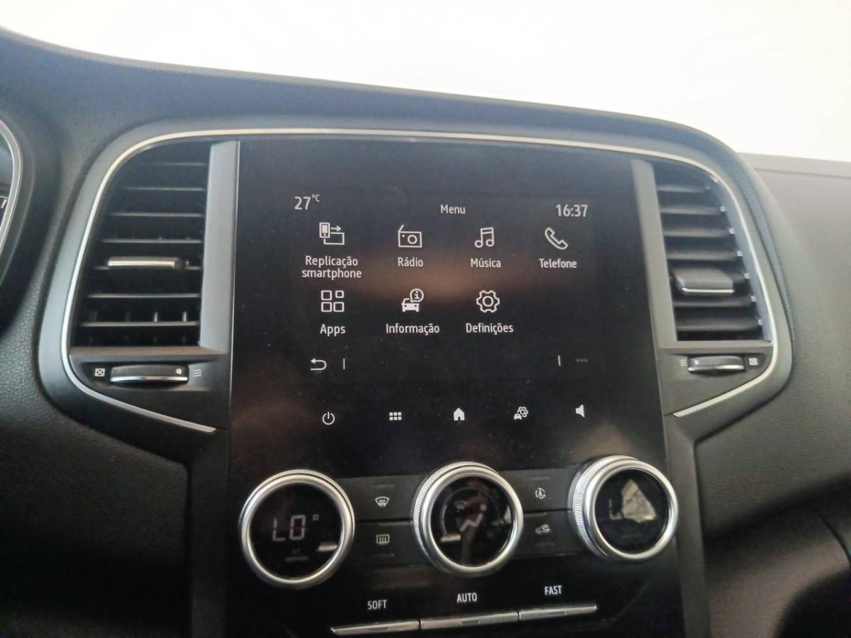 renault-megane-2022-diesel-1461cc