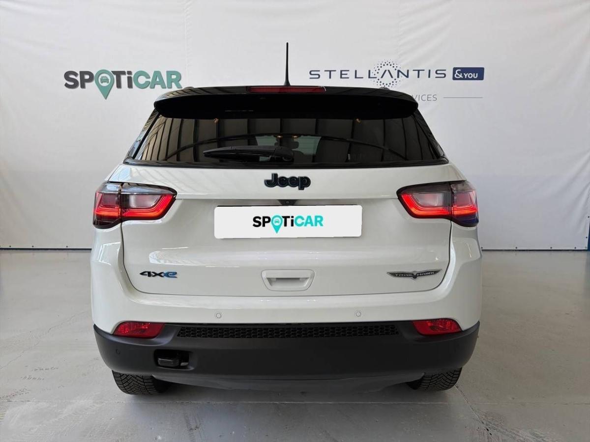 jeep-compass-2024-hibrido-1332cc