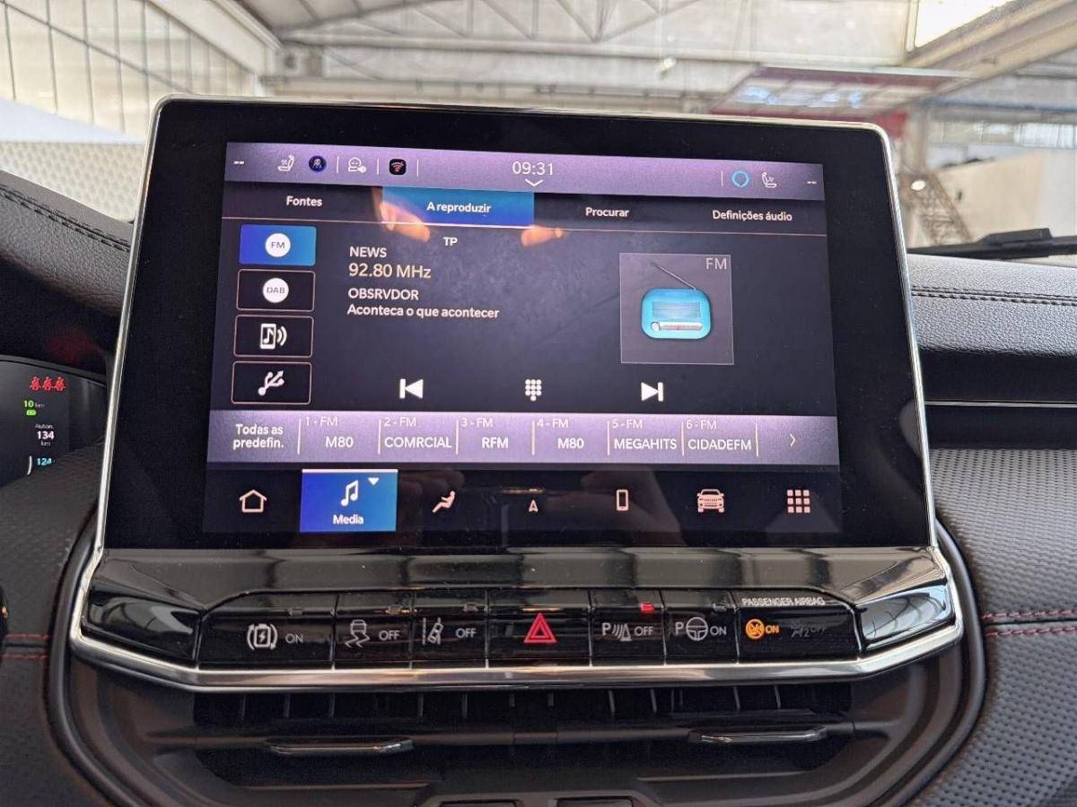 jeep-compass-2024-hibrido-1332cc