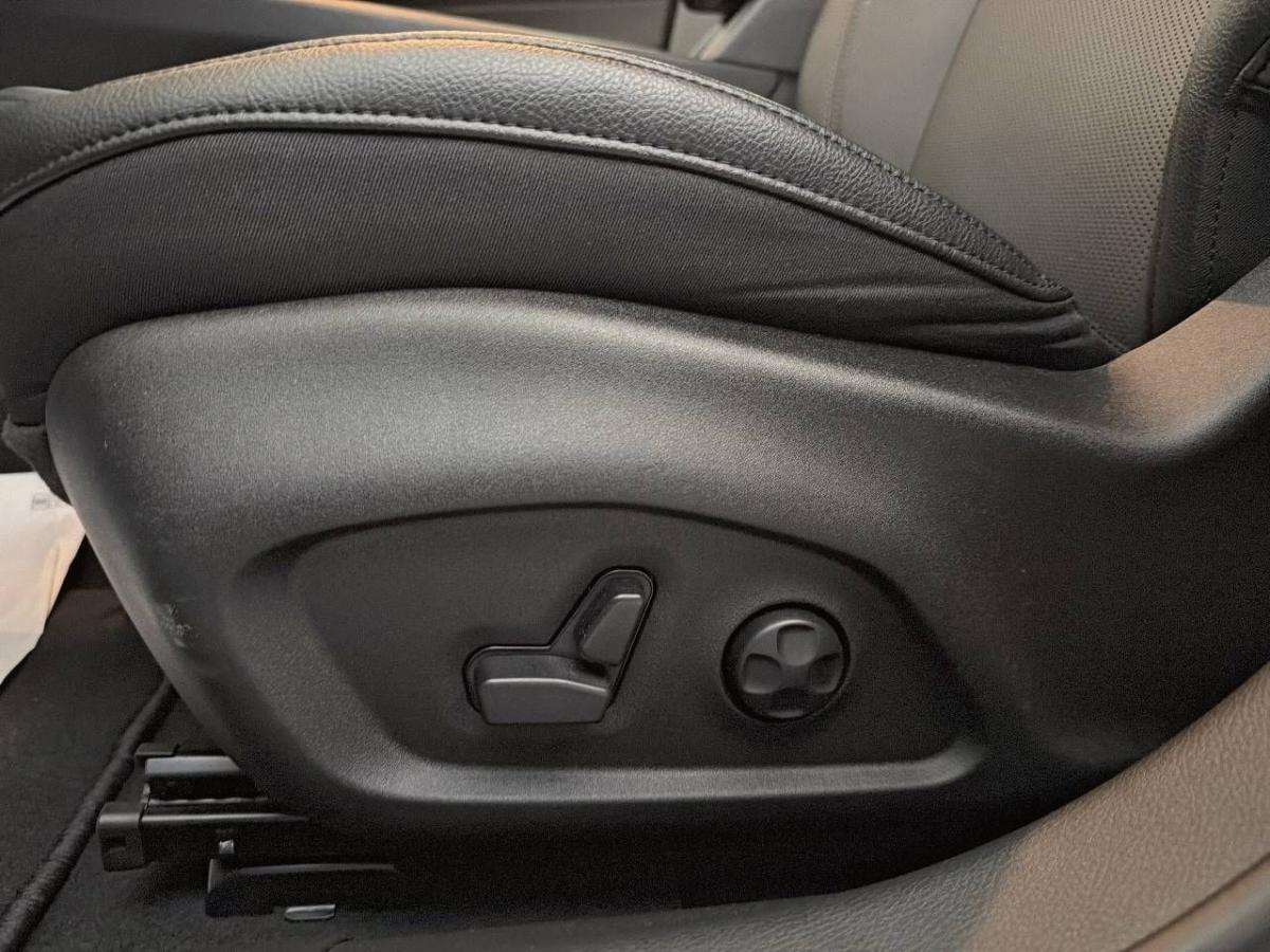 jeep-compass-2024-hibrido-1332cc