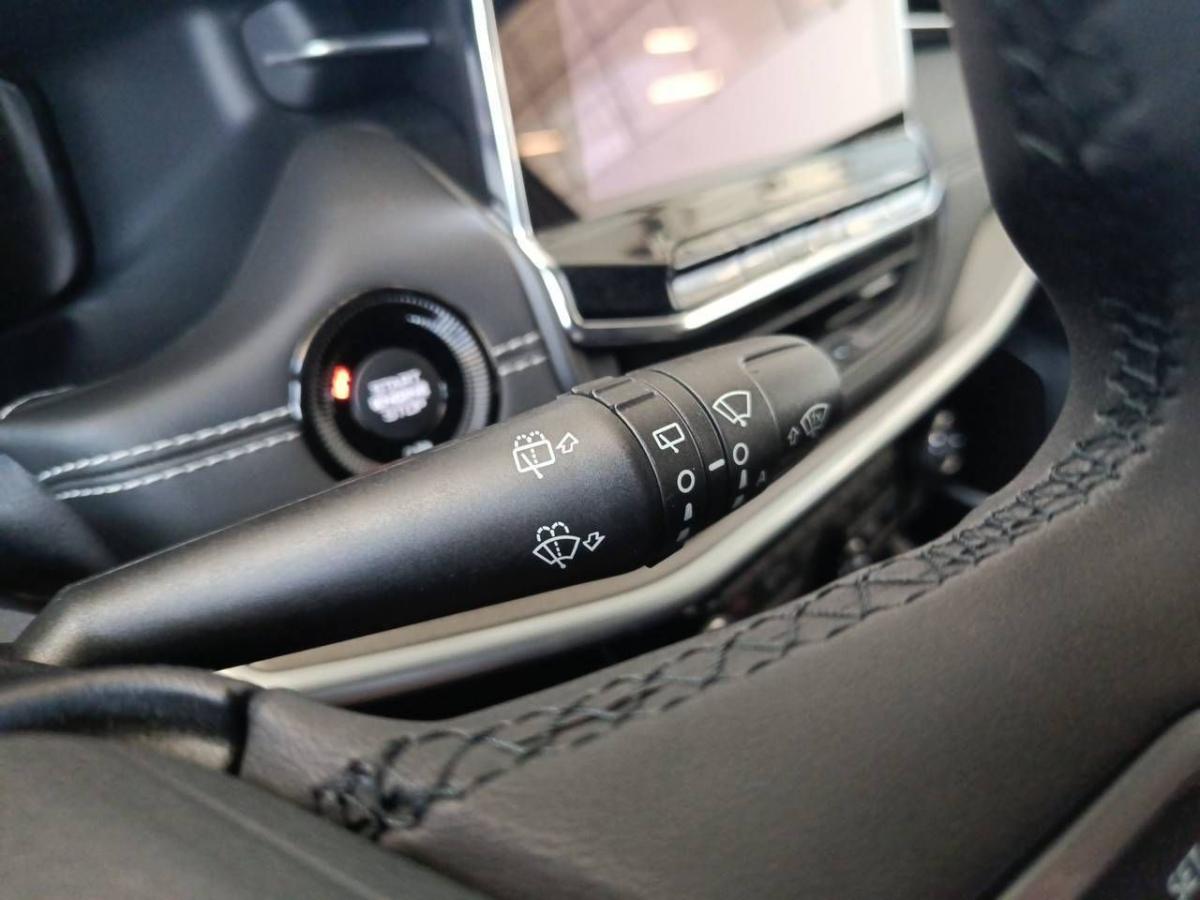 jeep-compass-2023-hibrido-a-gasolina-1469cc