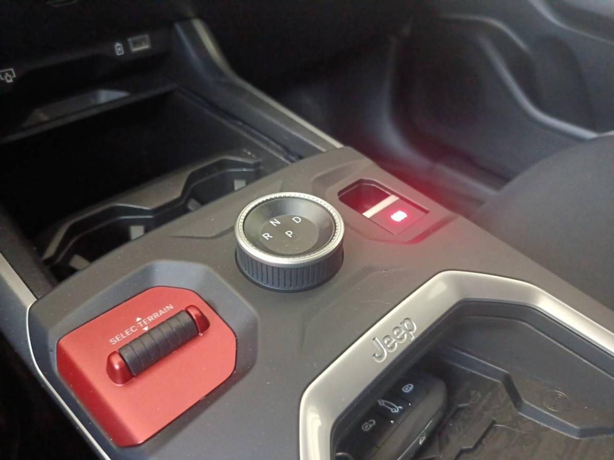 jeep-compass-2026-hibrido-a-gasolina-1199cc