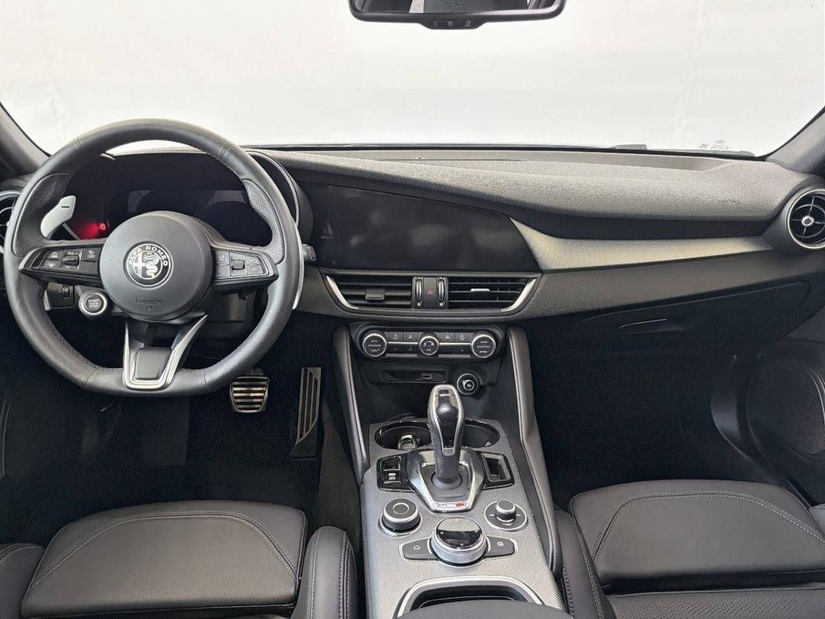 alfa-romeo-giulia-2025-gasolina-1995cc