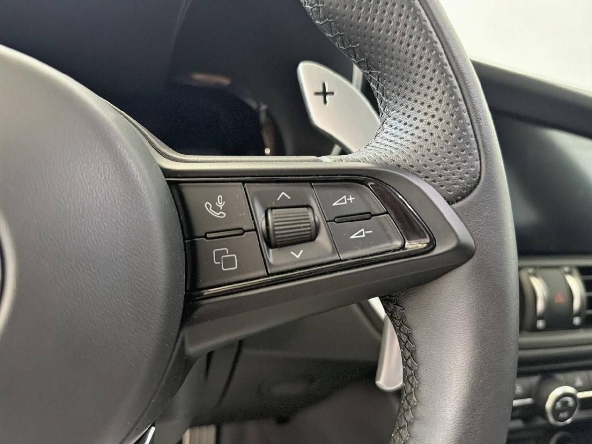 alfa-romeo-giulia-2025-gasolina-1995cc