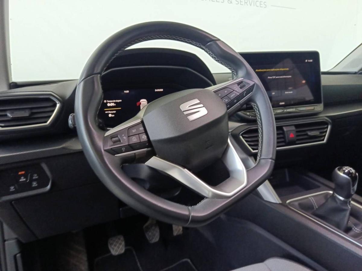 seat-leon-2024-diesel-1968cc