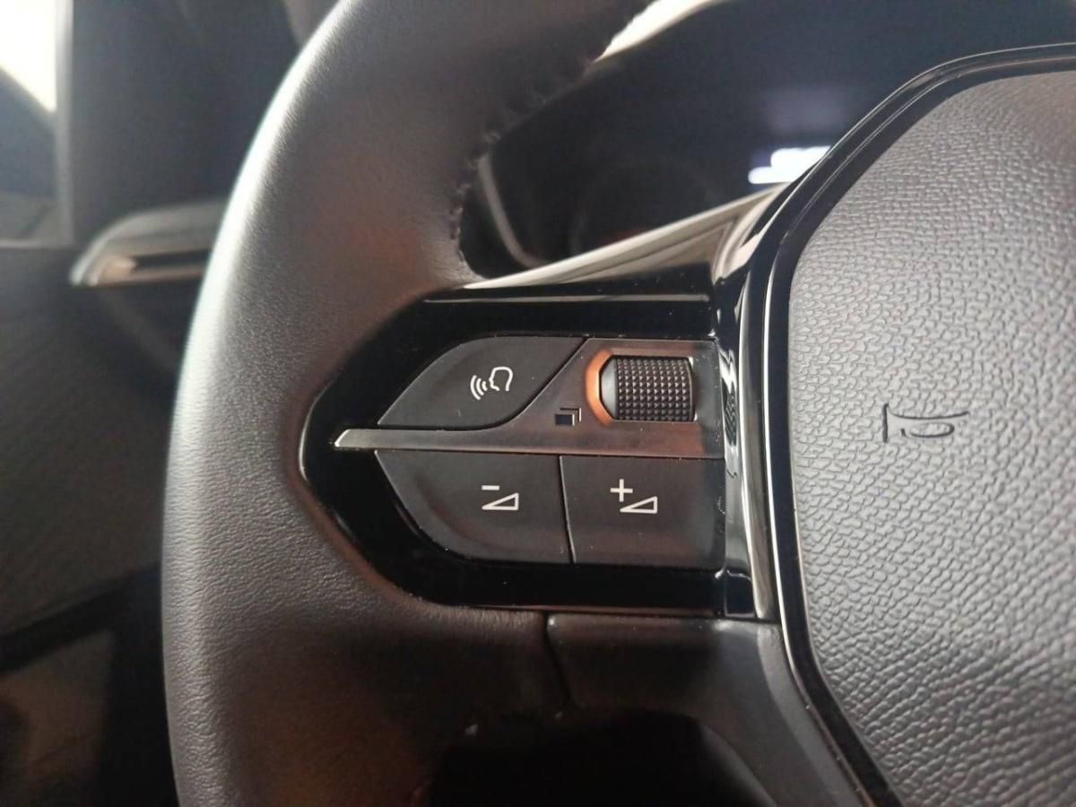 peugeot-2008-2025-gasolina-1199cc
