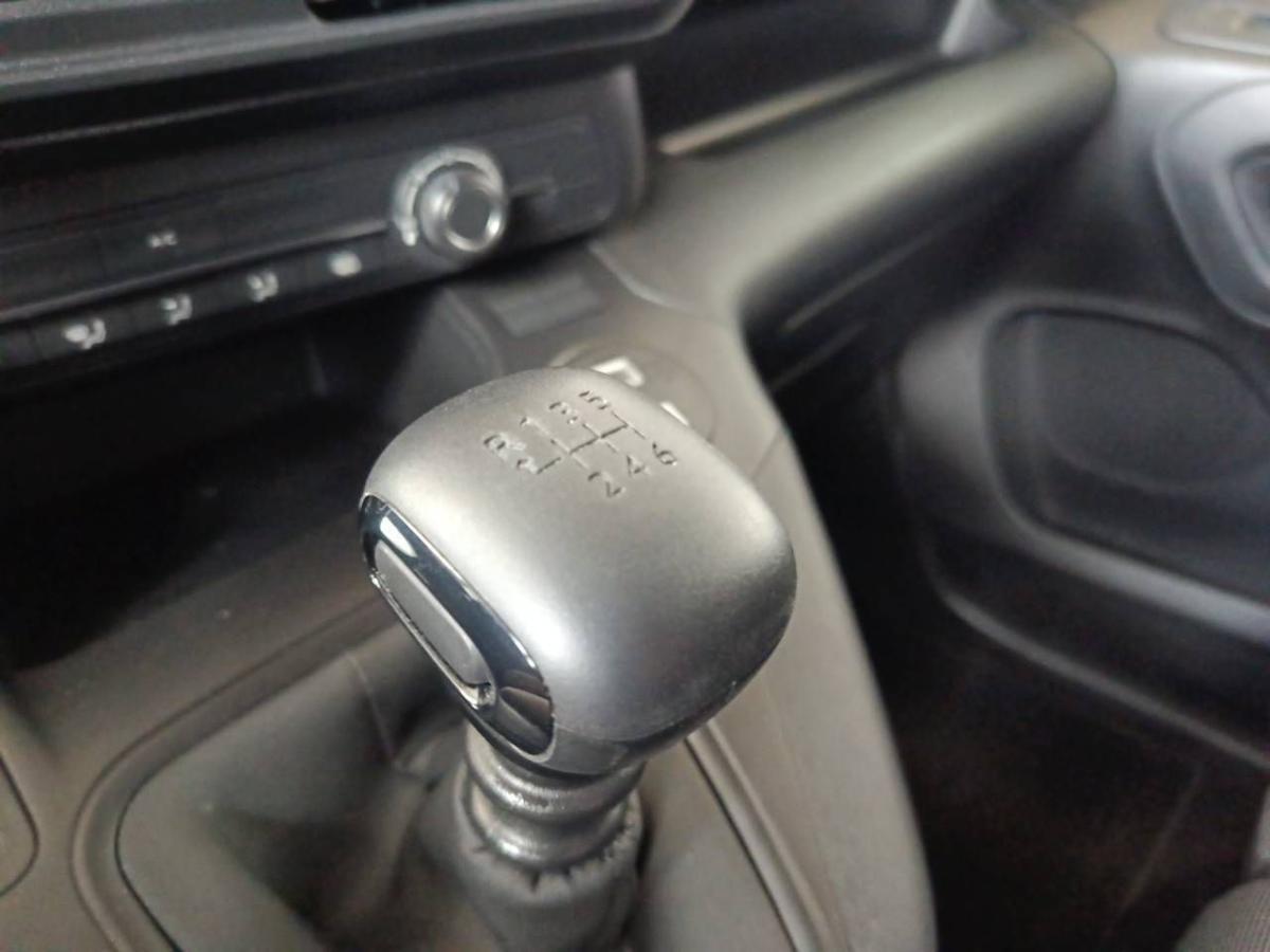 fiat-doblo-2025-diesel-1499cc