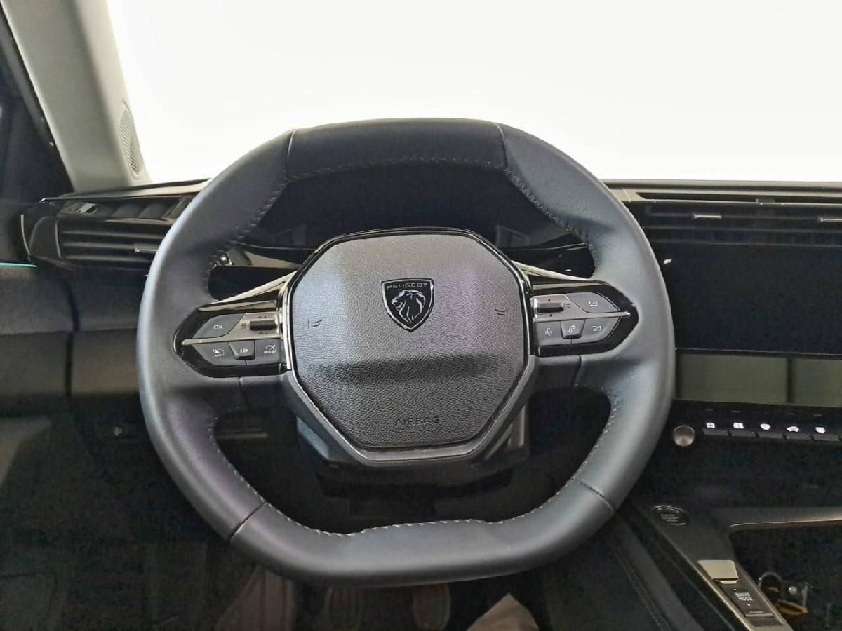 peugeot-308-2022-gasolina-1199cc