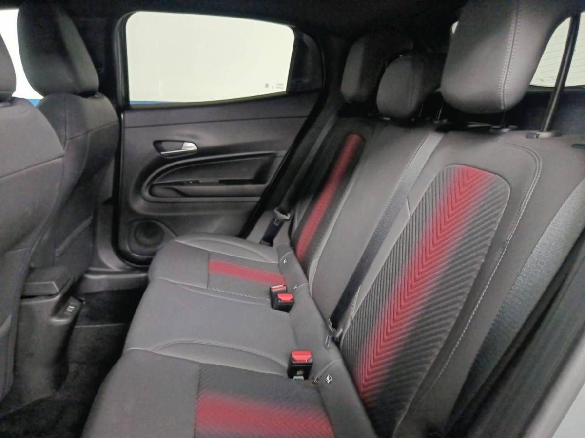 alfa-romeo-junior-2025-hibrido-a-gasolina-1199cc