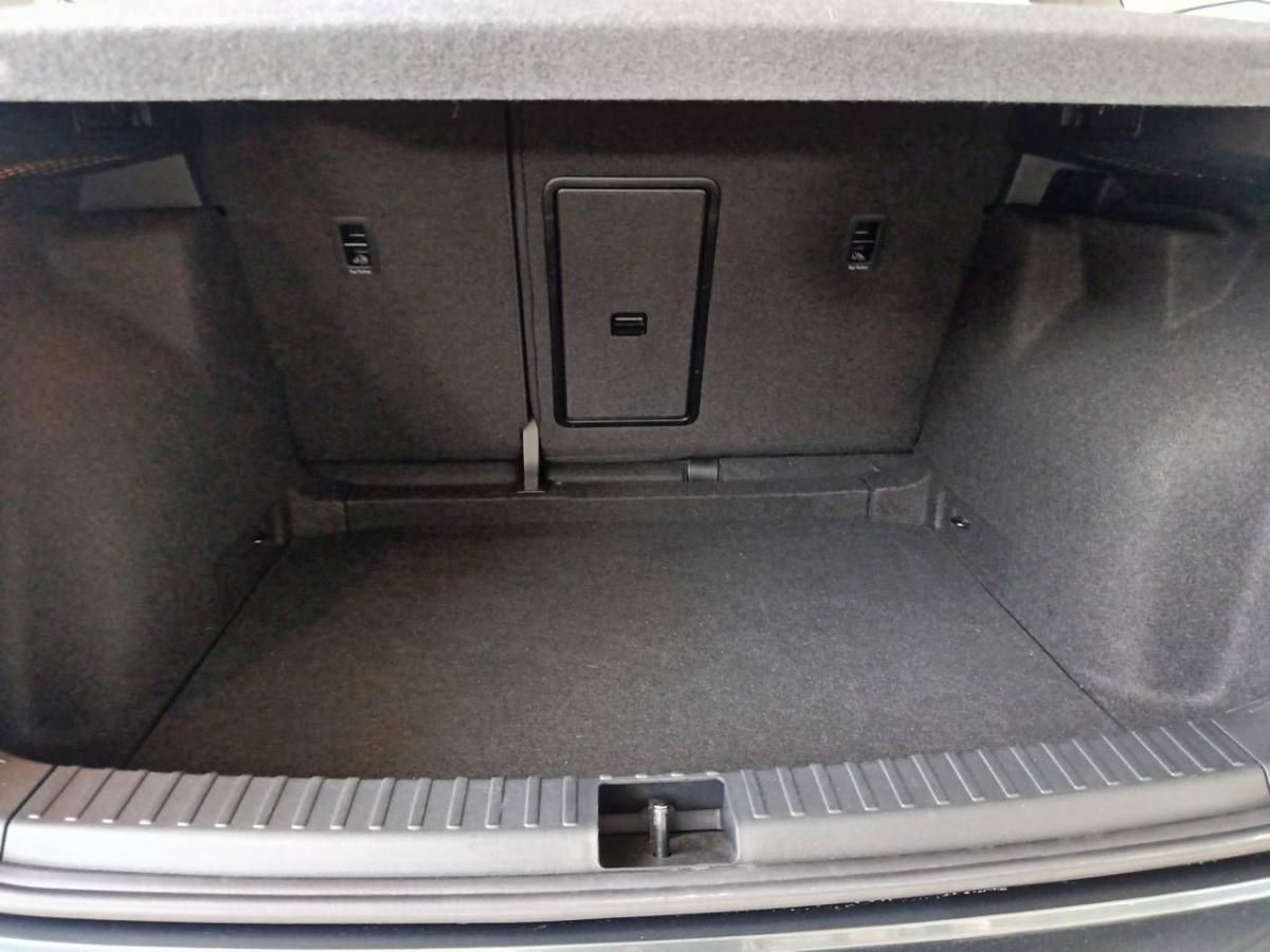 seat-ateca-2019-diesel-1598cc