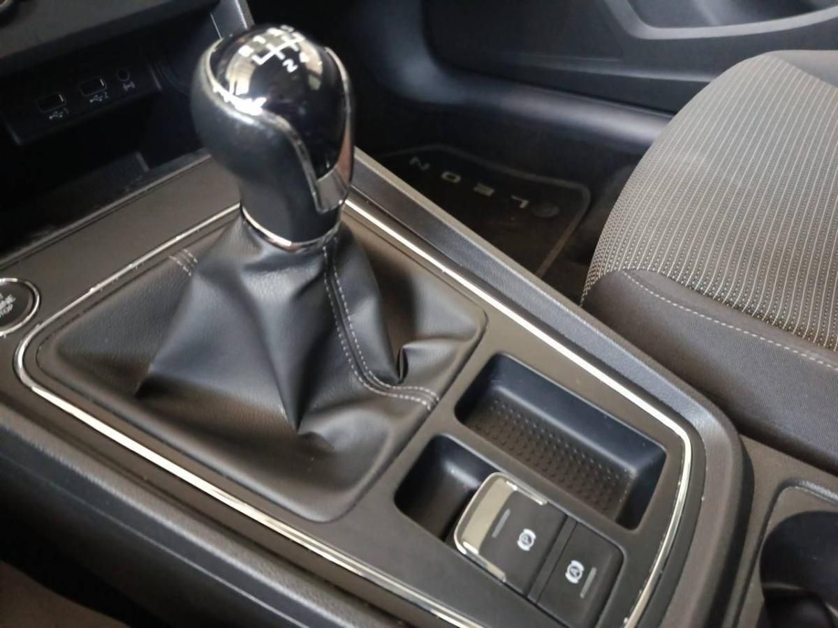 seat-leon-2020-diesel-1598cc