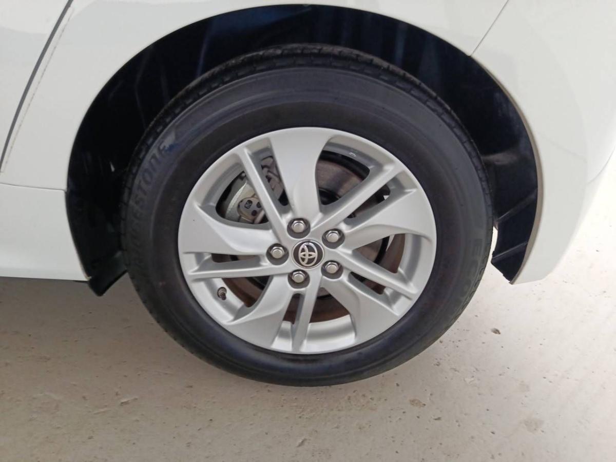 toyota-yaris-2021-hibrido-a-gasolina-1490cc