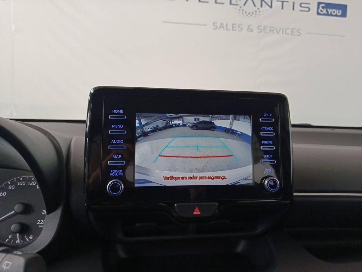 toyota-yaris-2021-hibrido-a-gasolina-1490cc