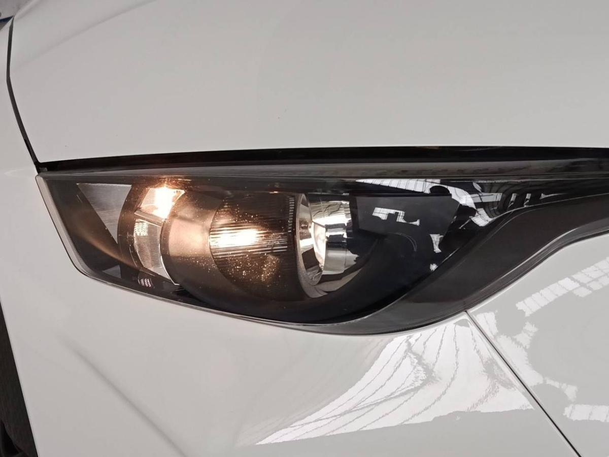 toyota-yaris-2021-hibrido-a-gasolina-1490cc