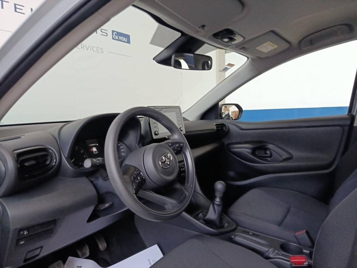 toyota-yaris-2021-gasolina-998cc