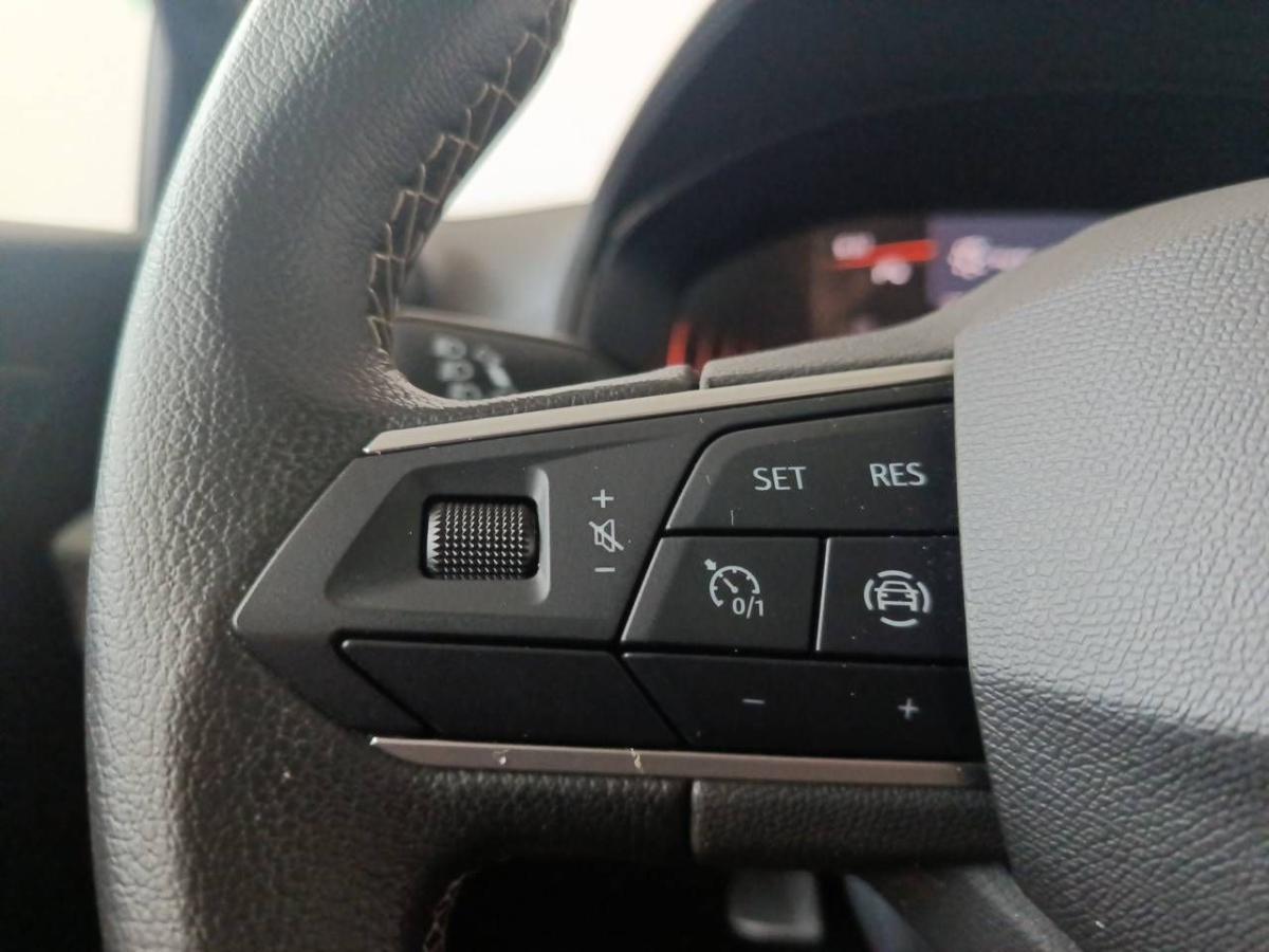 seat-arona-2025-gasolina-999cc