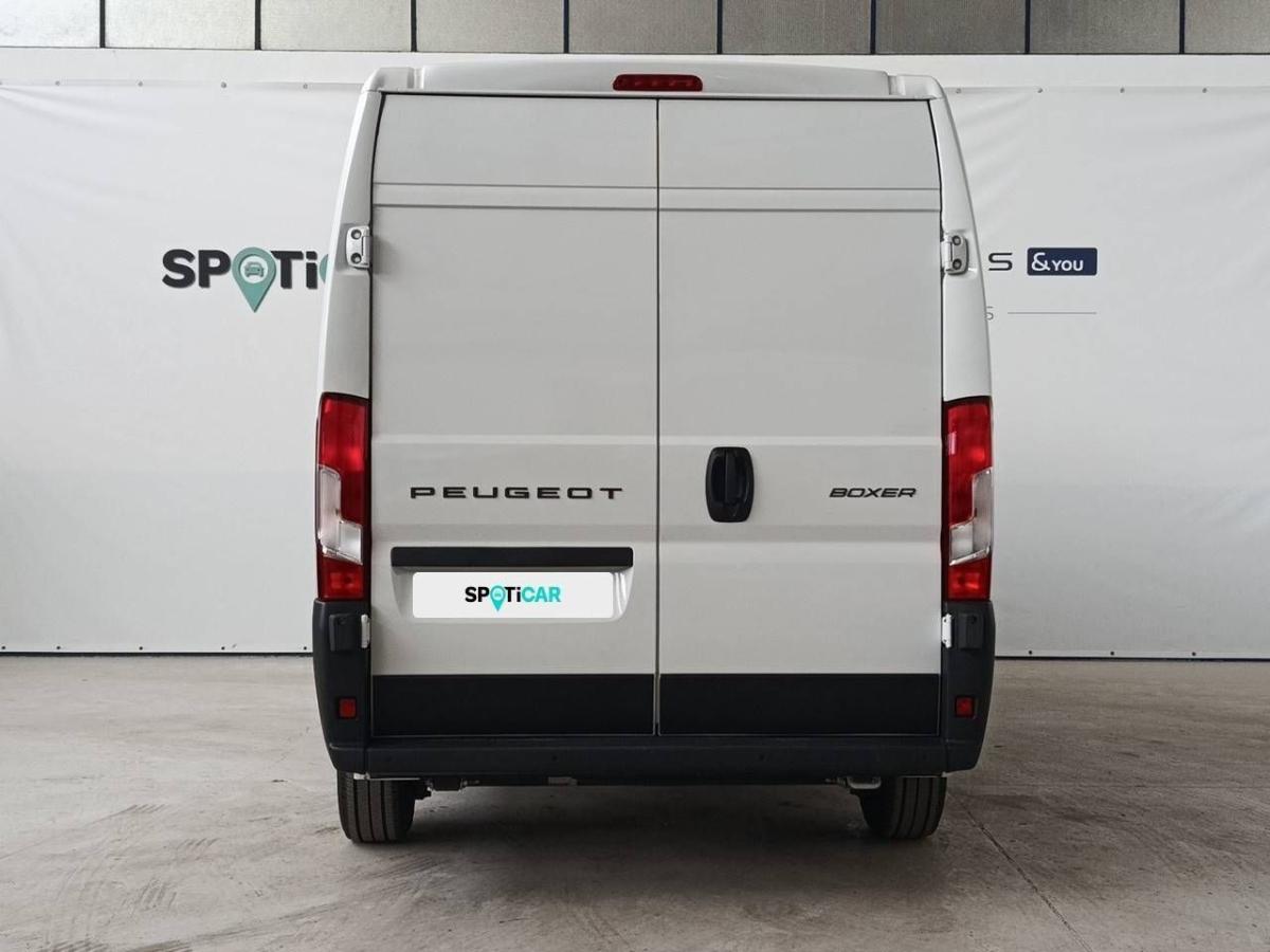 peugeot-boxer-2025-diesel-2184cc