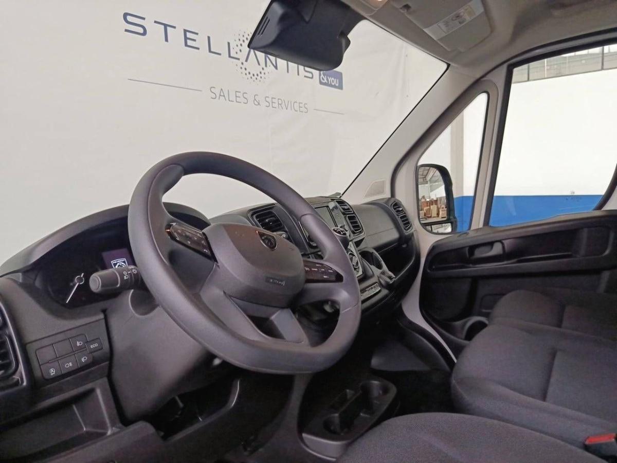 peugeot-boxer-2025-diesel-2184cc