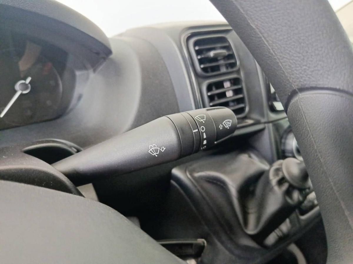 peugeot-boxer-2025-diesel-2184cc