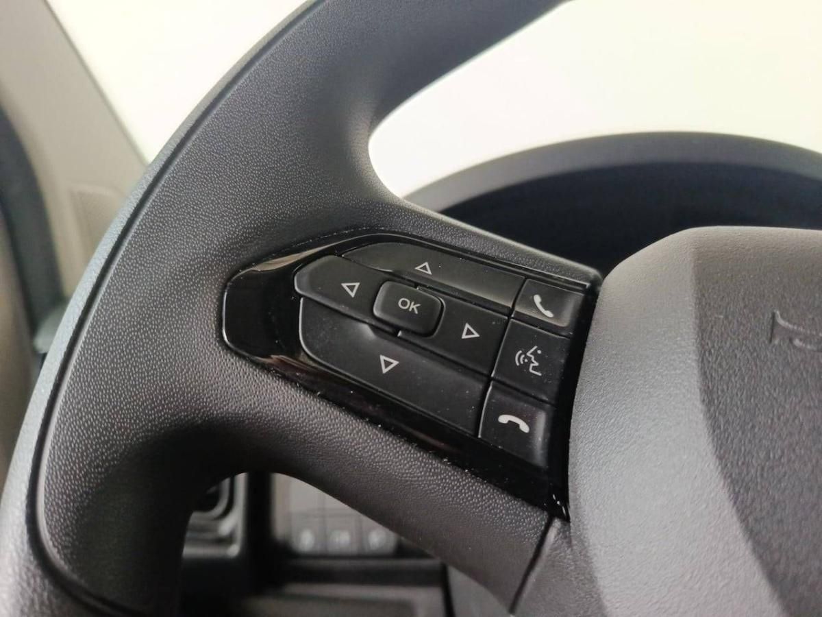 peugeot-boxer-2025-diesel-2184cc