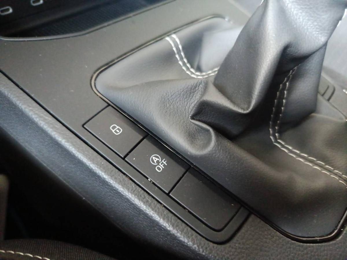 seat-ibiza-2023-gasolina-999cc