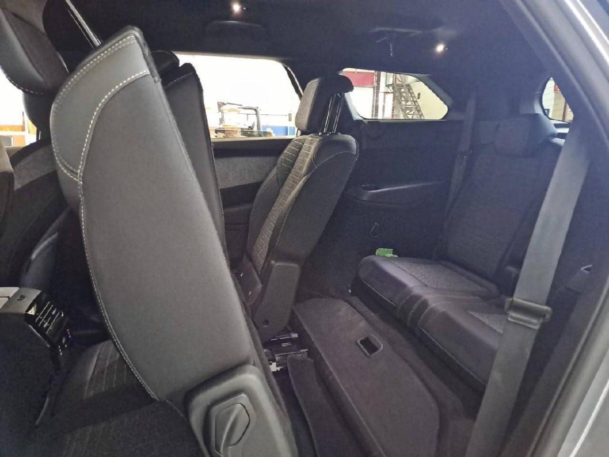 peugeot-5008-2025-gasolina-1199cc