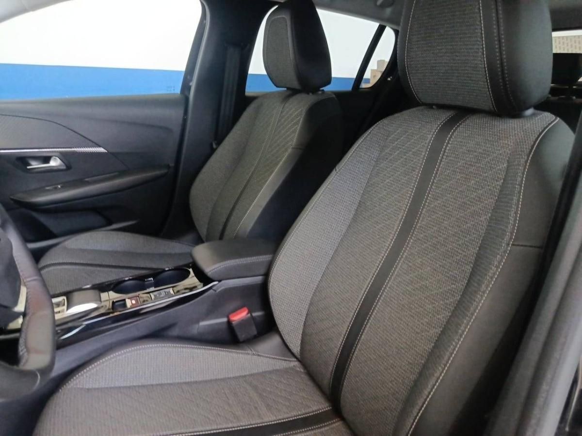 peugeot-208-2025-gasolina-1199cc