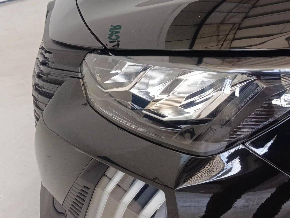 peugeot-208-2025-gasolina-1199cc