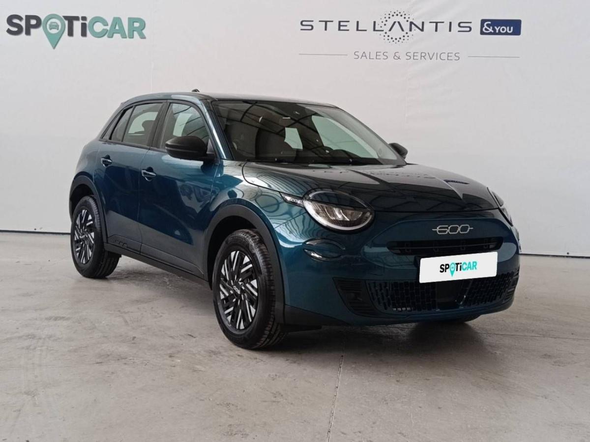 fiat-600-2025-hibrido-a-gasolina-1199cc